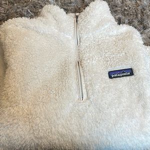 Patagonia sweatshirt